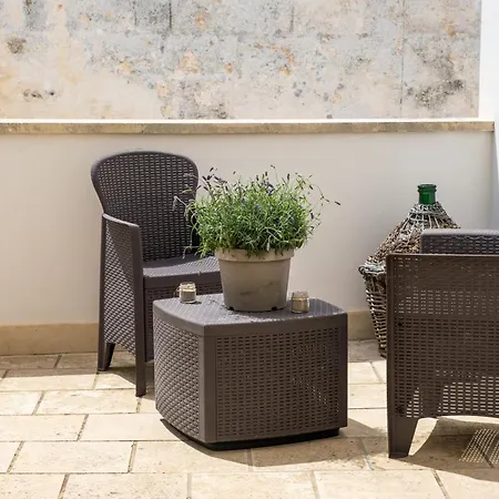 Le Due Torri アヴェトラーナ